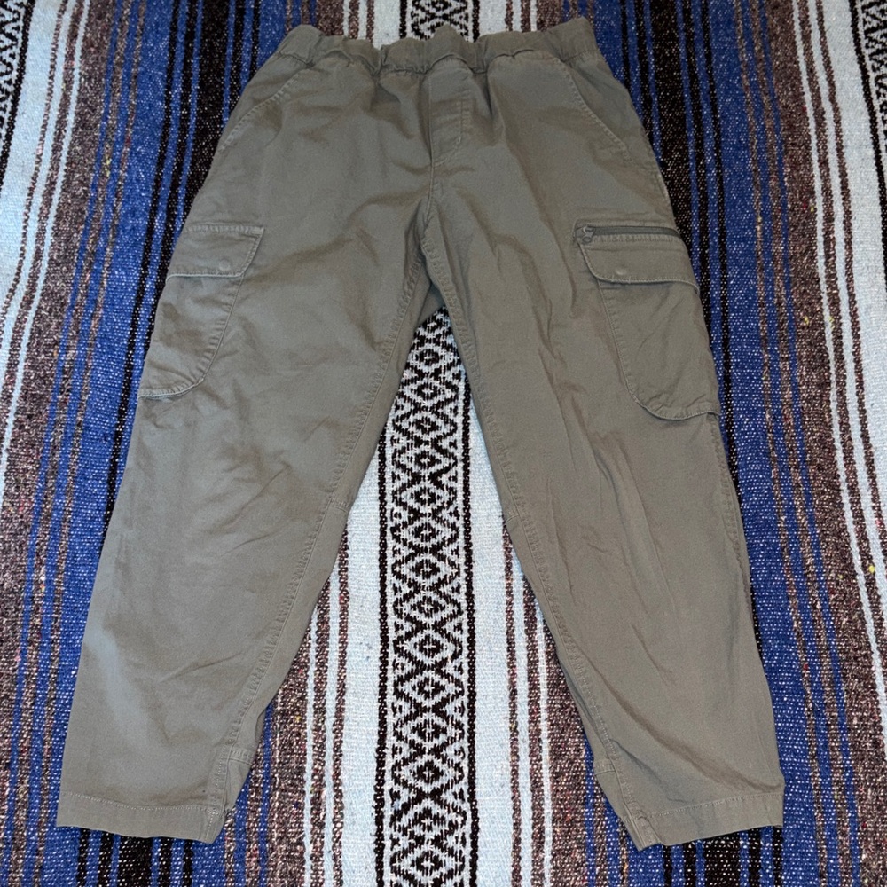 Mountain Hardwear Khaki Pants